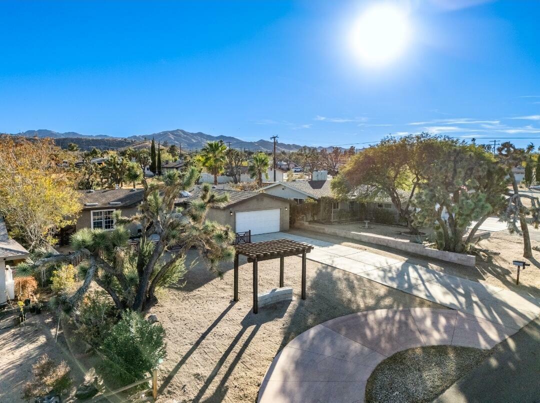 Property Photo:  57383 Pueblo Trail  CA 92284 