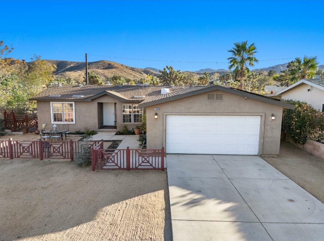 Property Photo: 57383 Pueblo Trail CA 92284