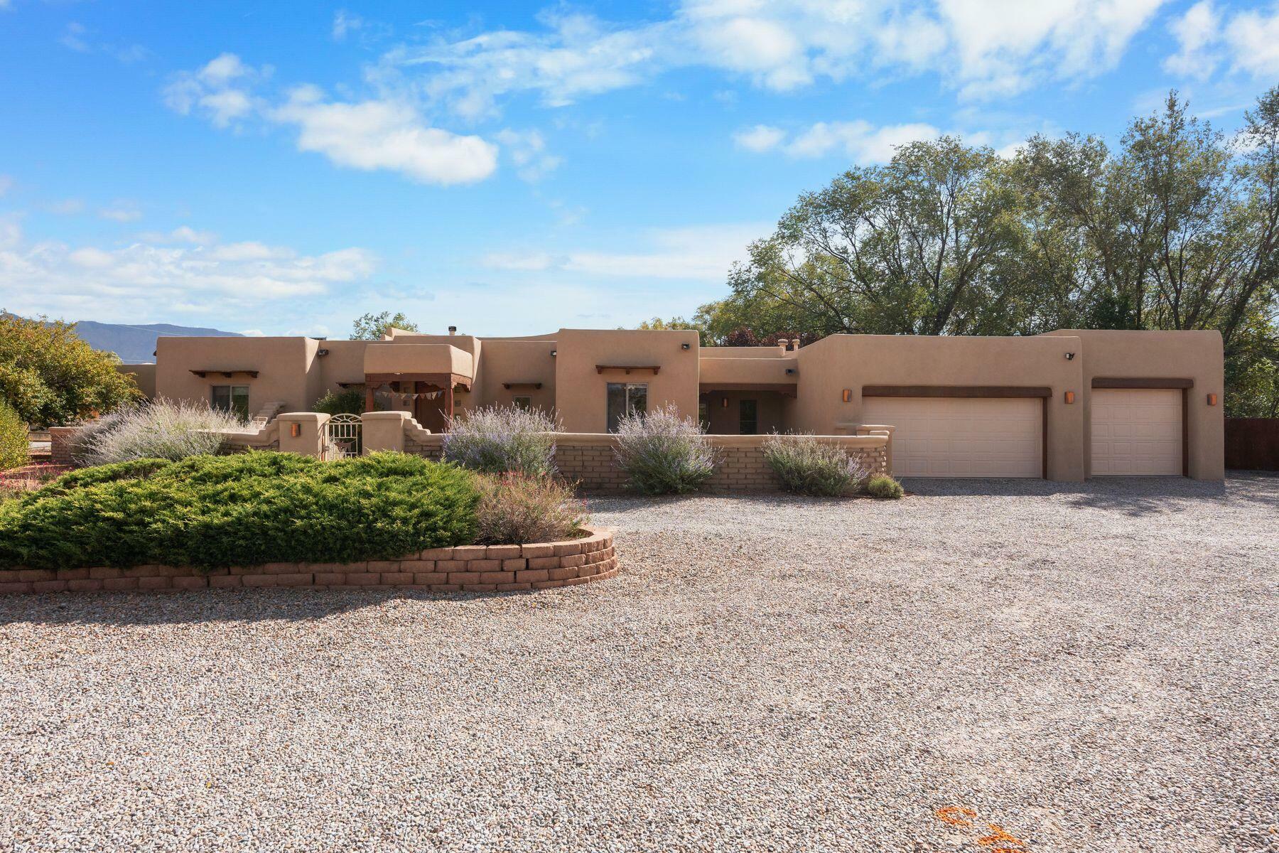 Property Photo:  56 Calle Bonita  NM 87048 