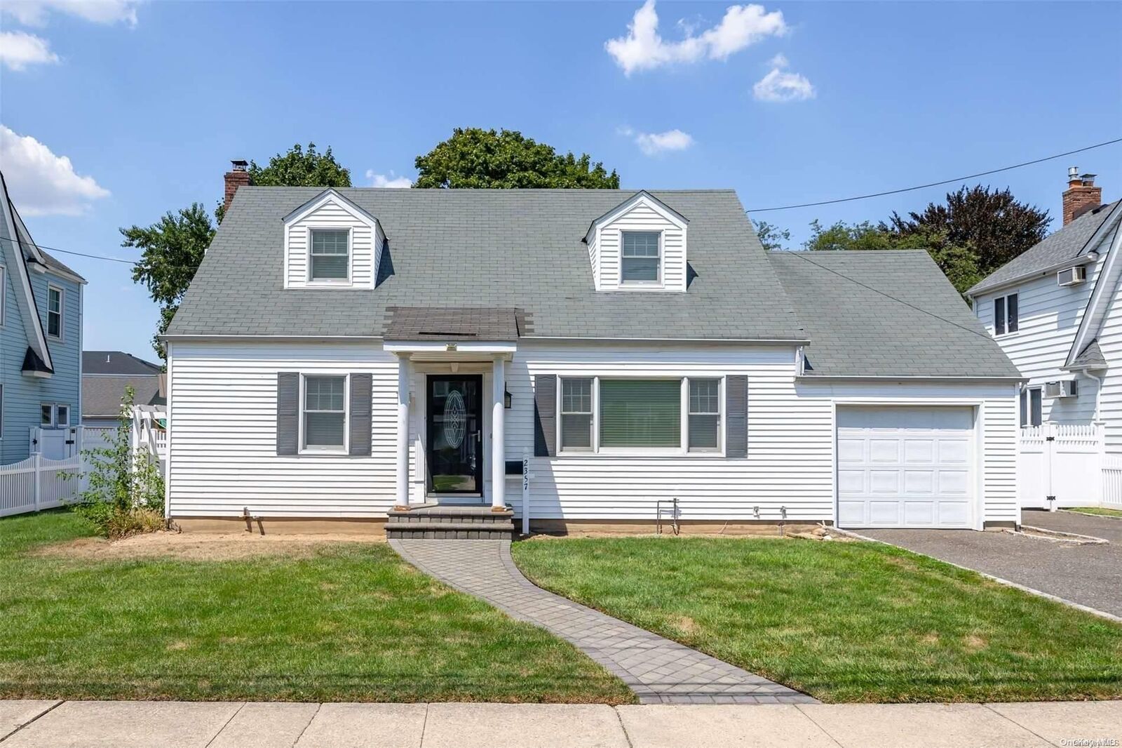 Property Photo:  2357 Webster Street  NY 11710 