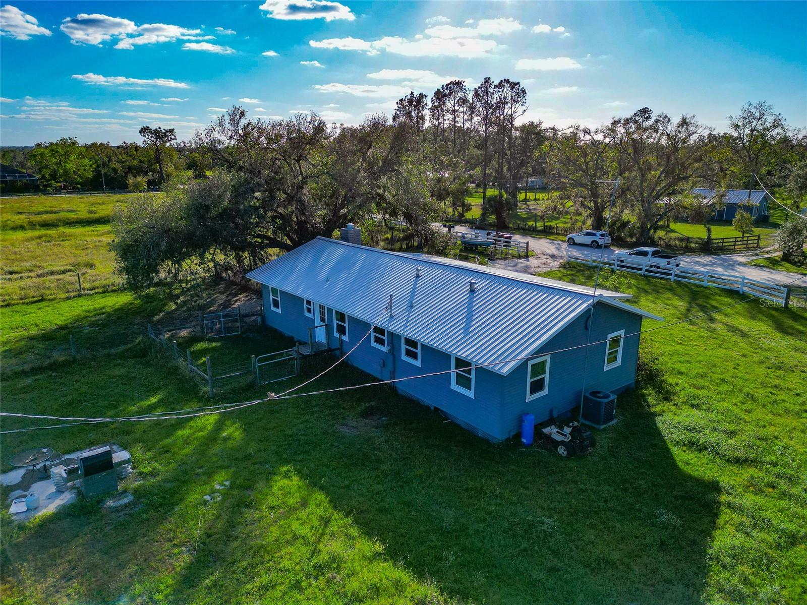 Property Photo:  2105 Rich Road  FL 34251 