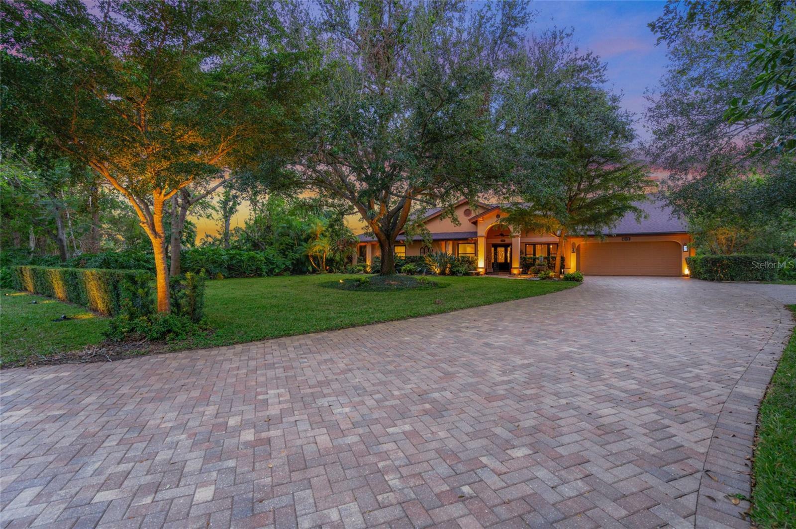 Property Photo:  7350 Weeping Willow Drive  FL 34241 