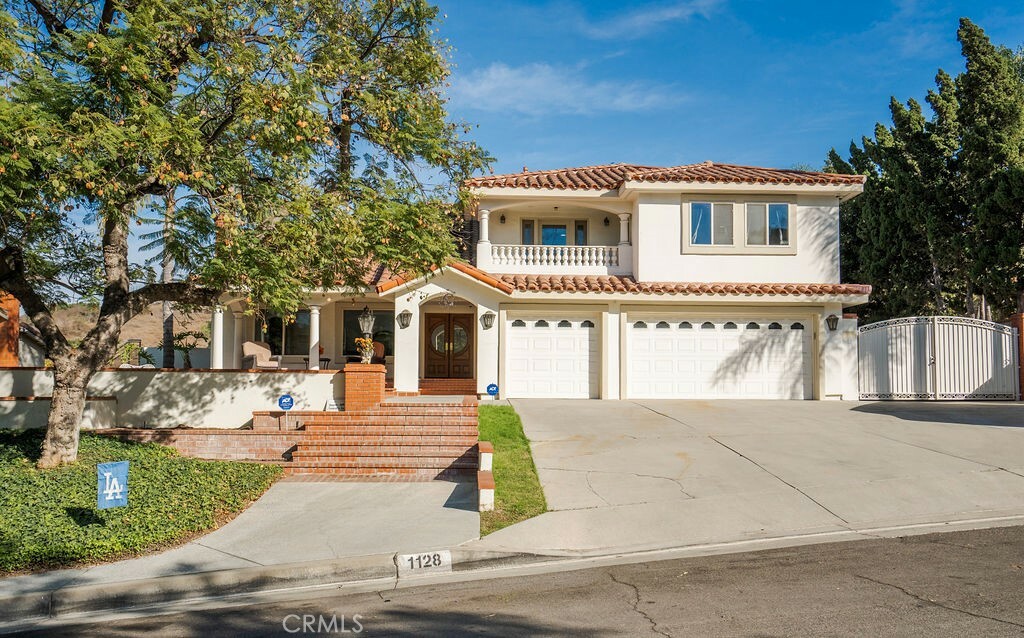 Property Photo:  1128 Promontory Place  CA 91791 