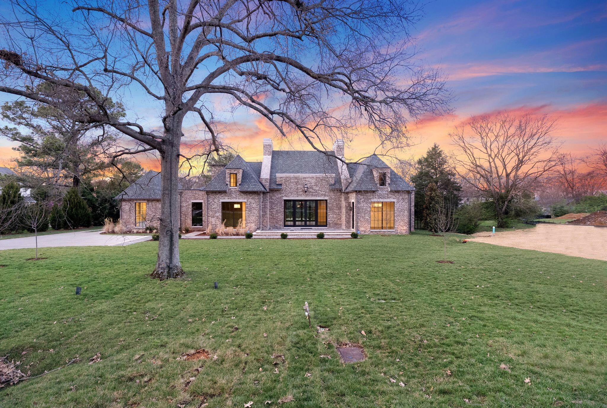 Property Photo:  1206 Tyne Blvd  TN 37215 