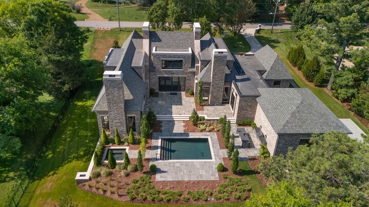 Property Photo:  1206 Tyne Blvd  TN 37215 