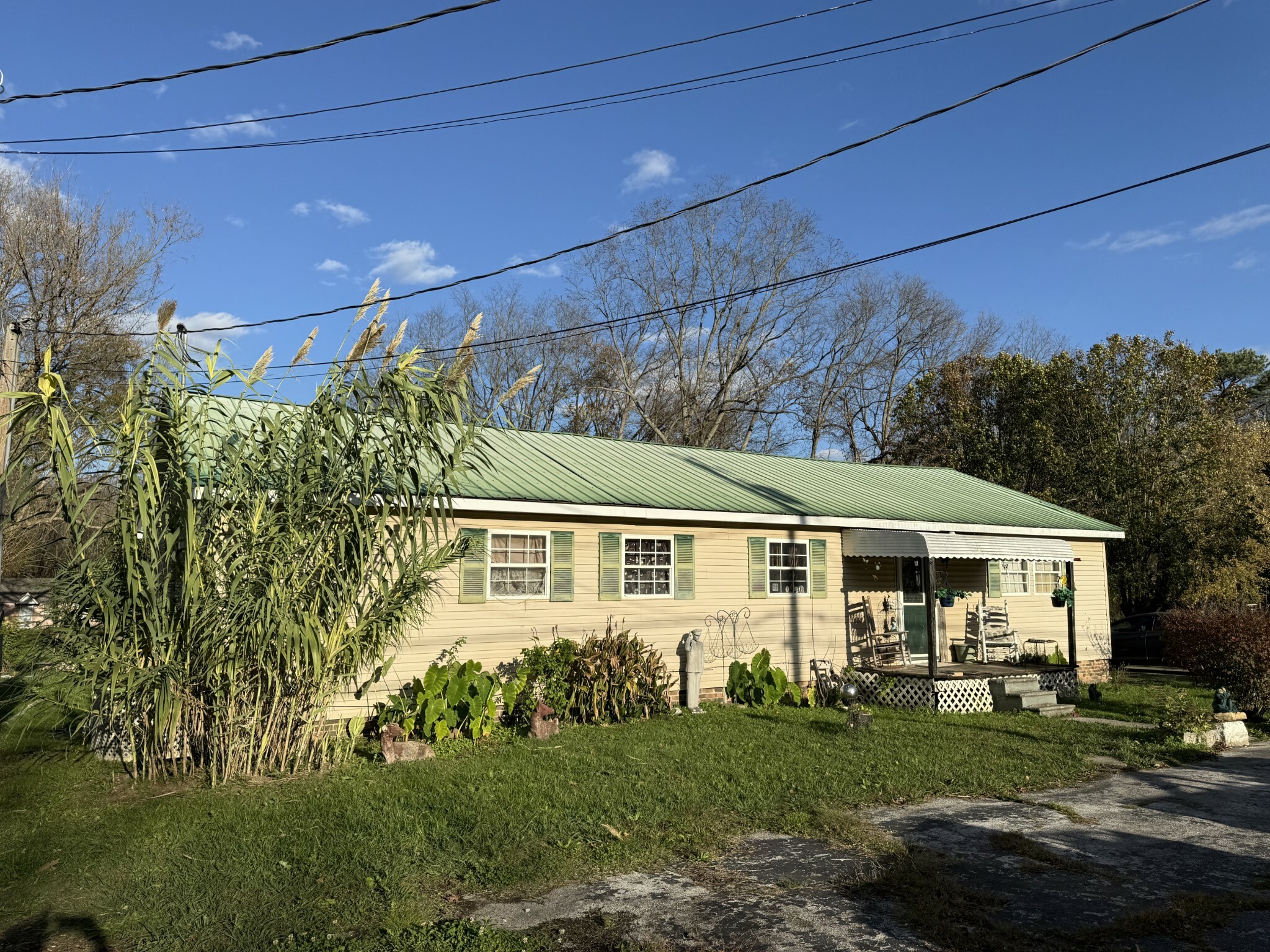 Property Photo:  956 Summitville Rd  TN 37355 