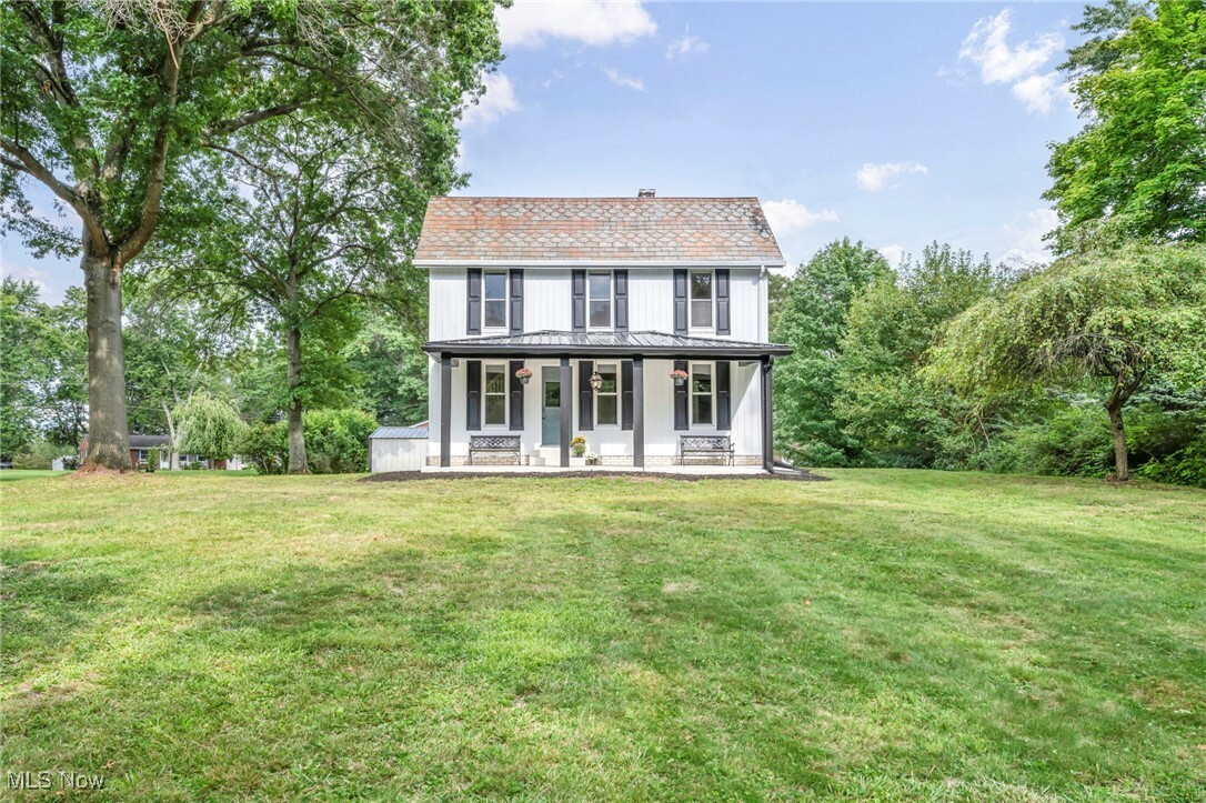 Property Photo:  800 Marquardt Avenue NW  OH 44720 