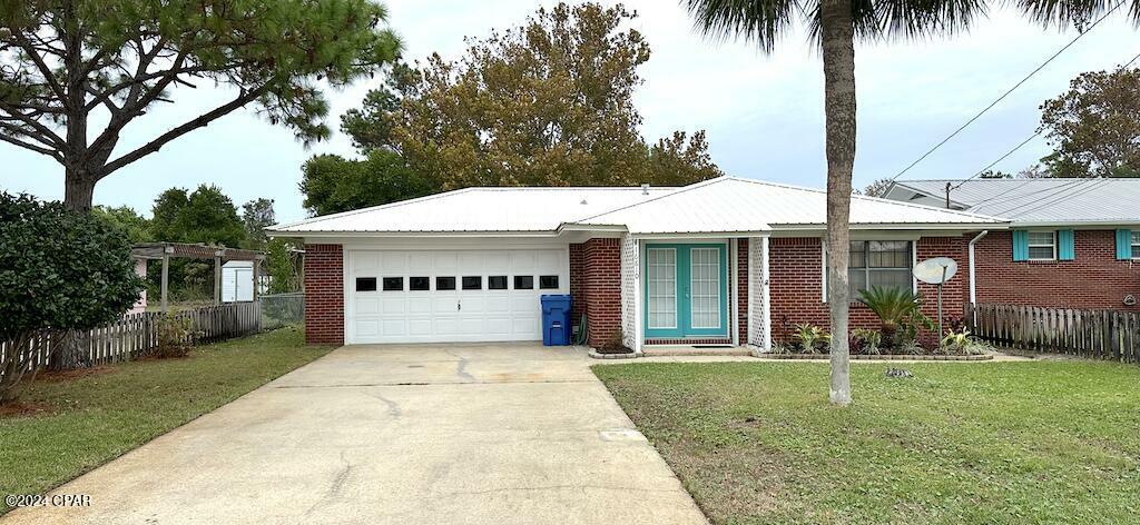 Property Photo:  16810 Junipero Avenue  FL 32413 