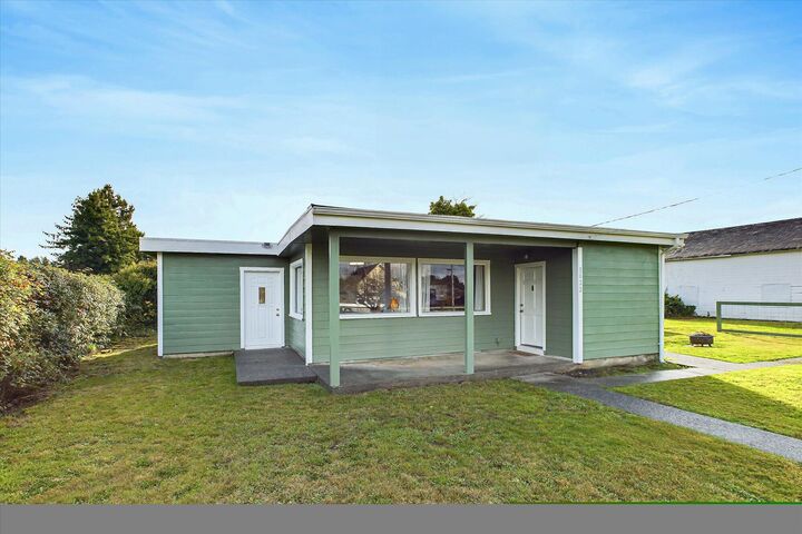 3622 Trinity Street  Fortuna CA 95540 photo