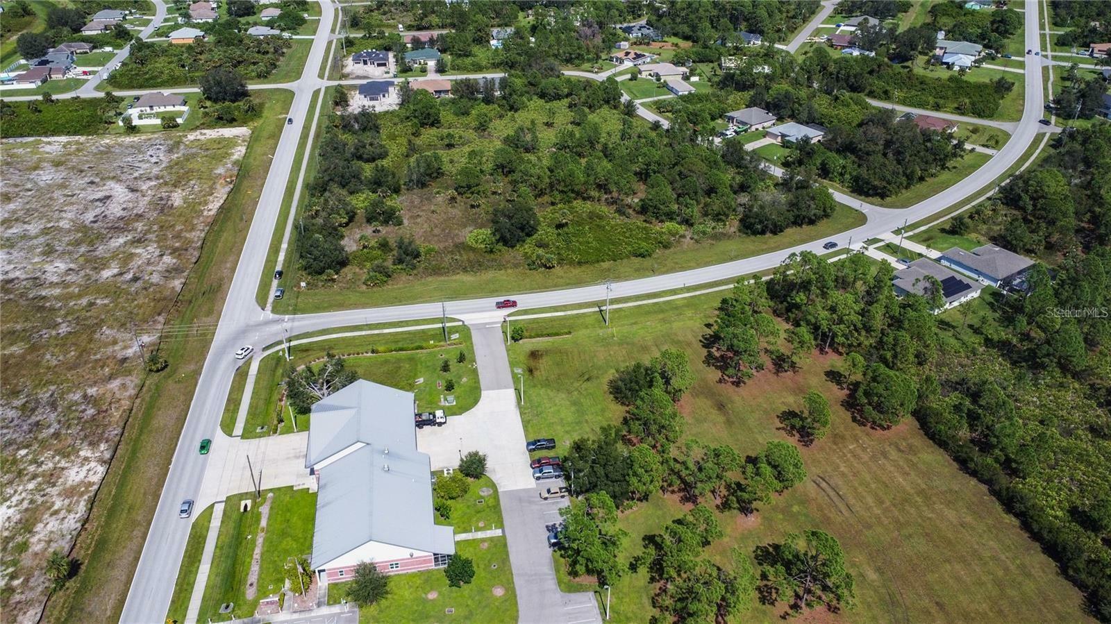 Property Photo: 1200 N Biscayne Drive FL 34291