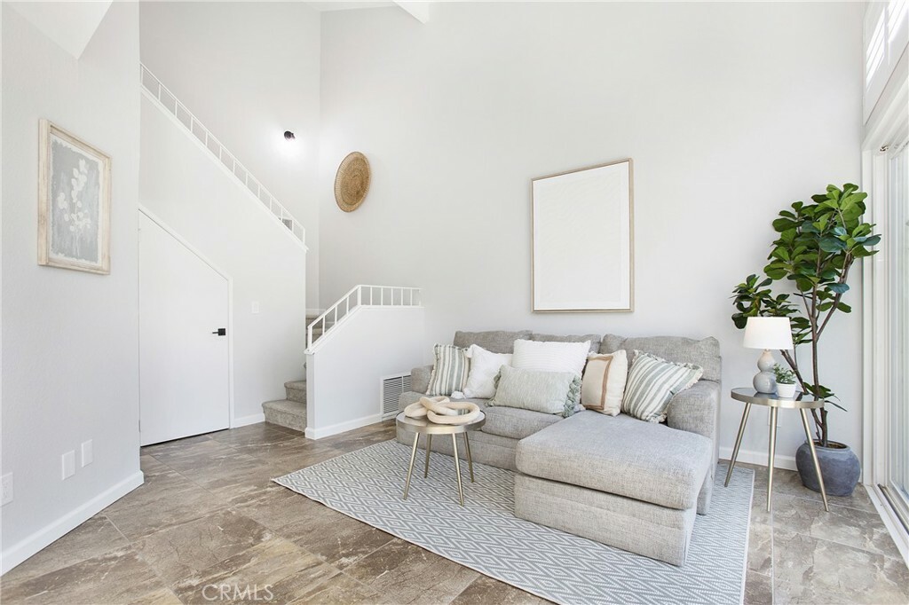 Property Photo: 7081 Cerritos Avenue 14 CA 90680