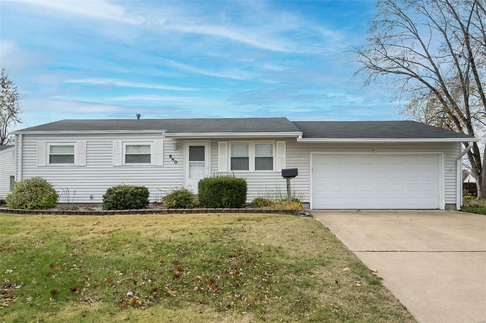 840 5th Plaza  Florissant MO 63031 photo