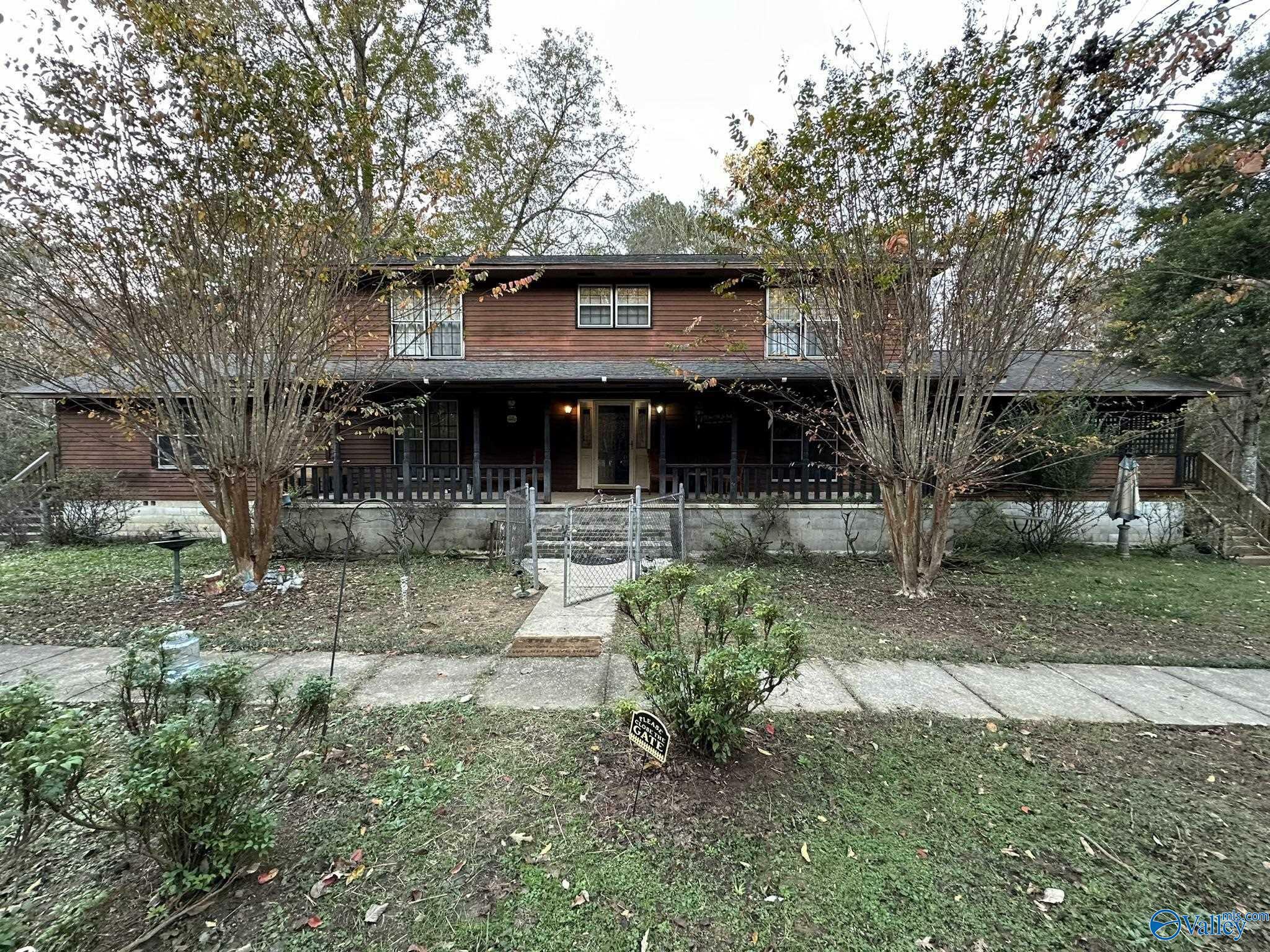 Property Photo:  2736 Tabor Road  AL 35904 