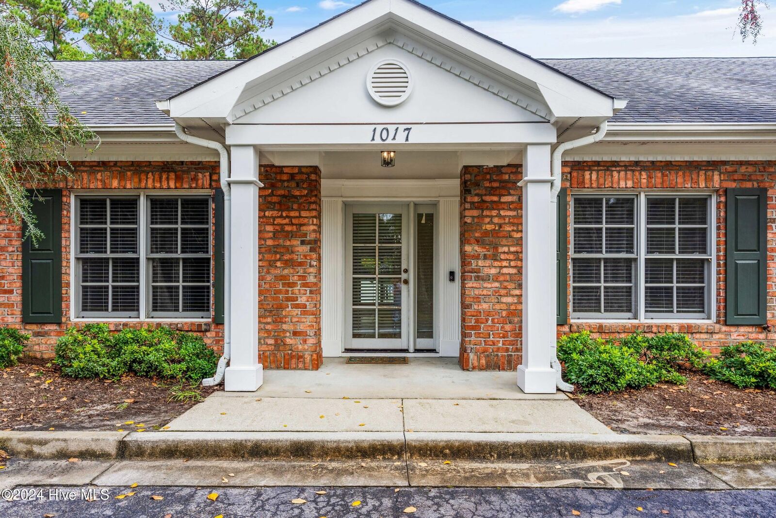 Property Photo:  1017 Headwater Cove Lane  NC 28403 