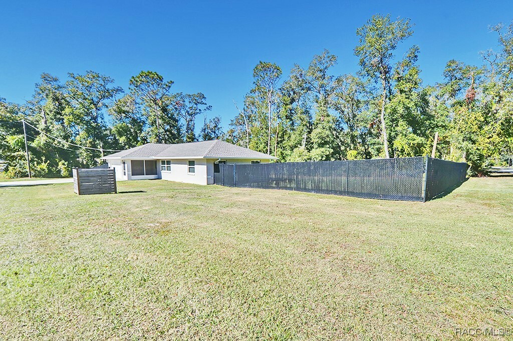 Property Photo:  6601 E Waverly Street  FL 34452 