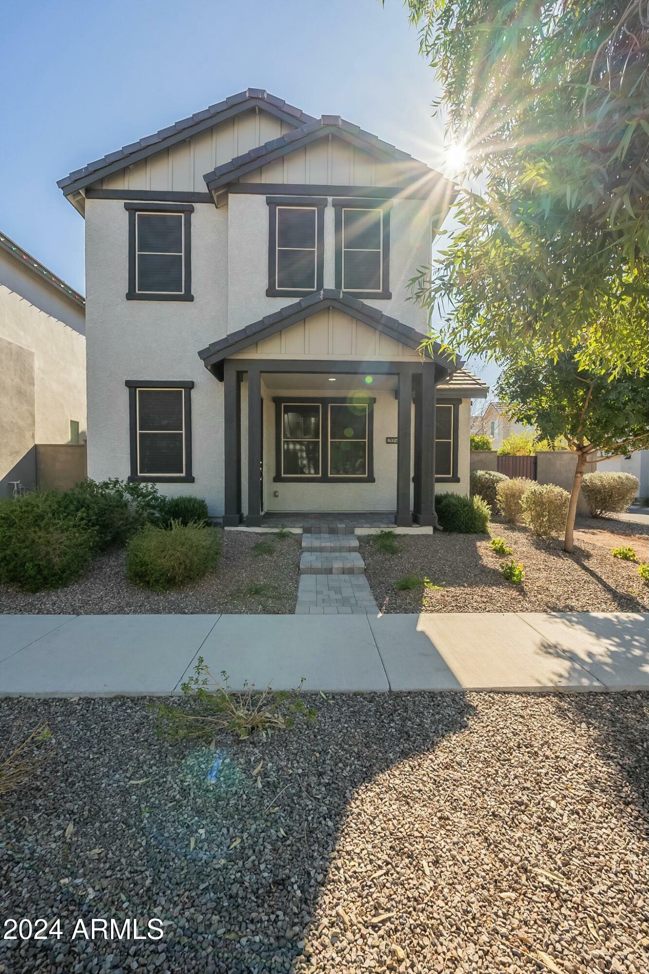 Property Photo:  2059 W Desert Hollow Drive  AZ 85085 