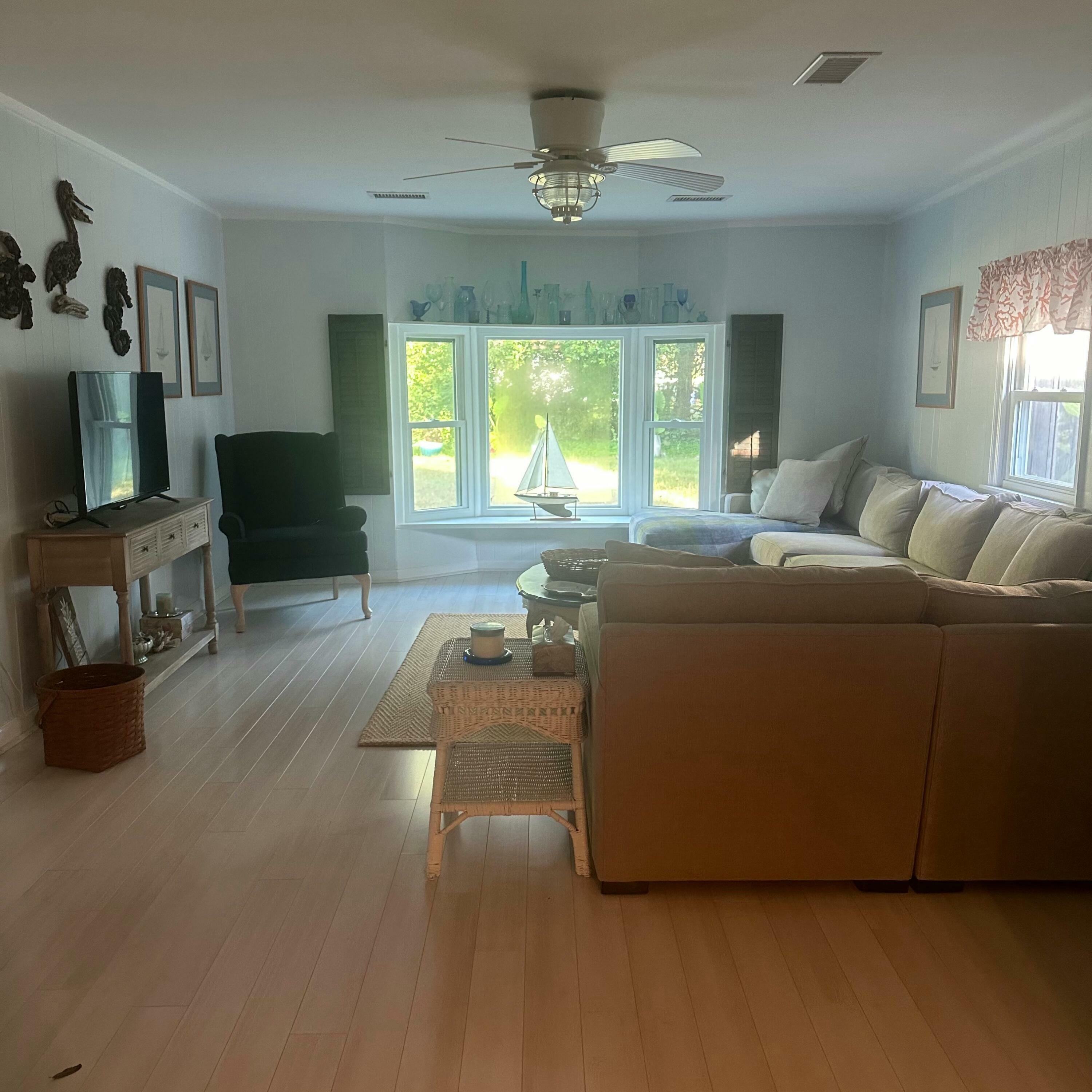 Property Photo:  1344 Pickett Street  SC 29412 