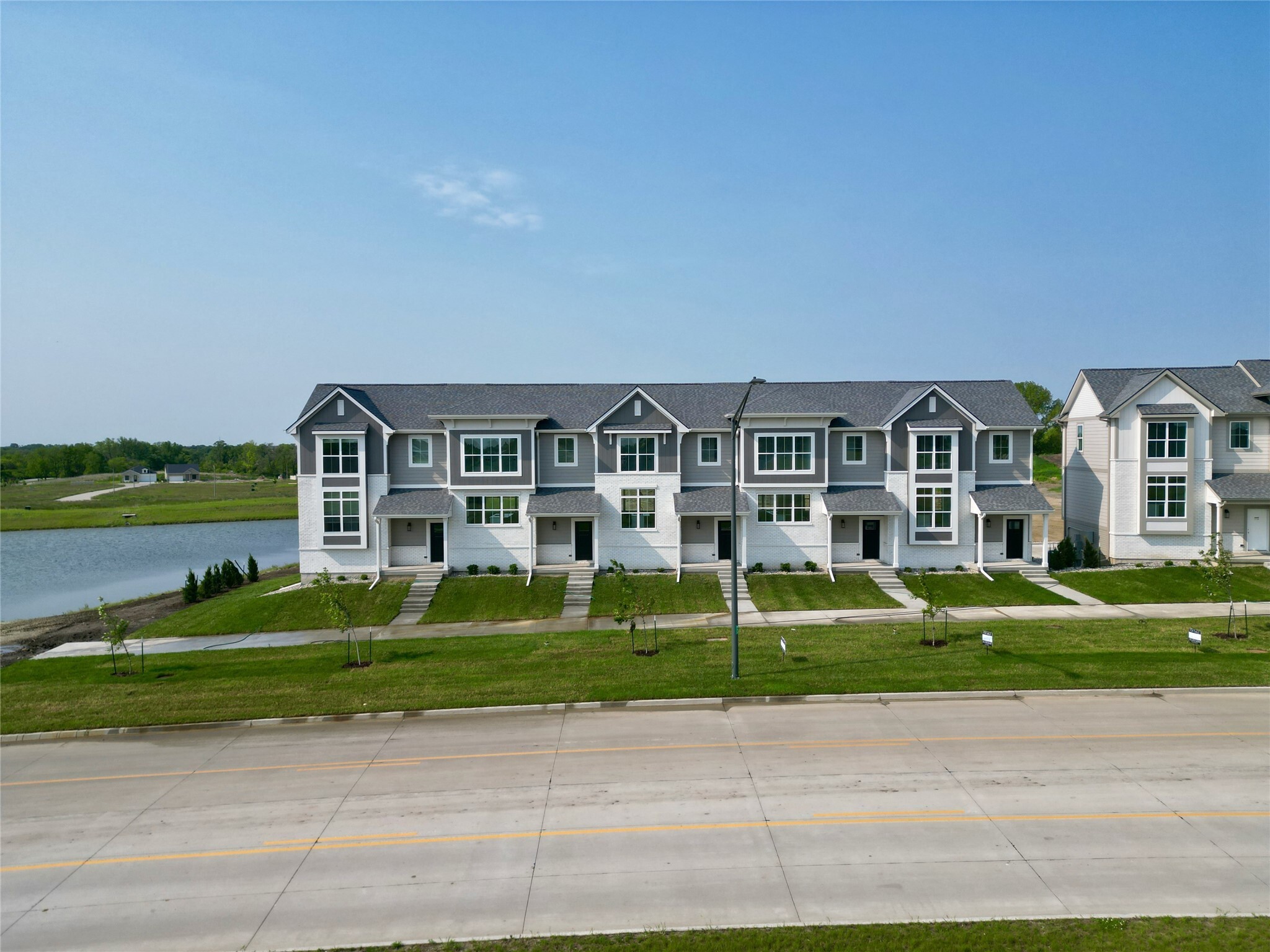 Property Photo: 1473 SE Superior Lane IA 50263