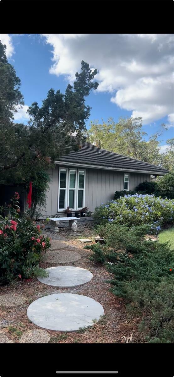 Property Photo:  3212 Pine Valley Drive  FL 34239 