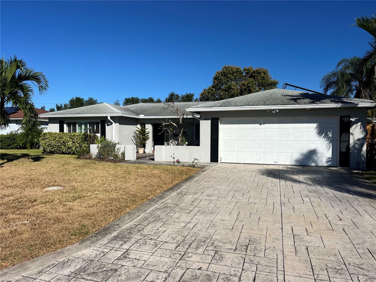 Property Photo:  147 98th Avenue NE  FL 33702 