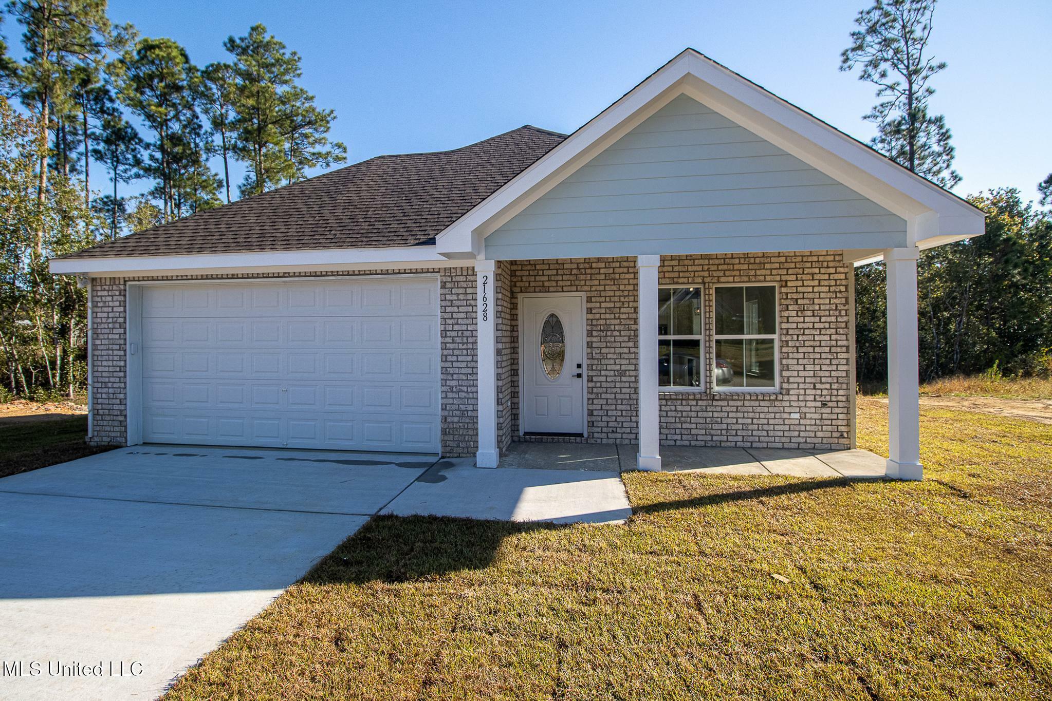 Property Photo:  21628 Sandstone Lane  MS 39503 