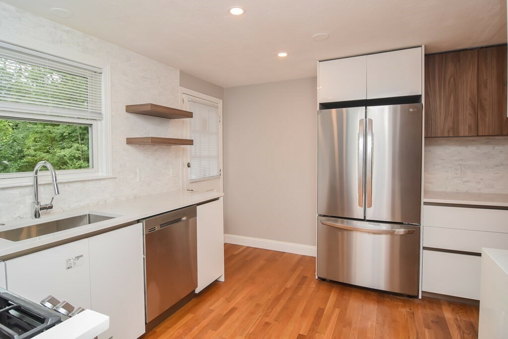 Property Photo:  4-14 Rodgers Ave 10  MA 02026 