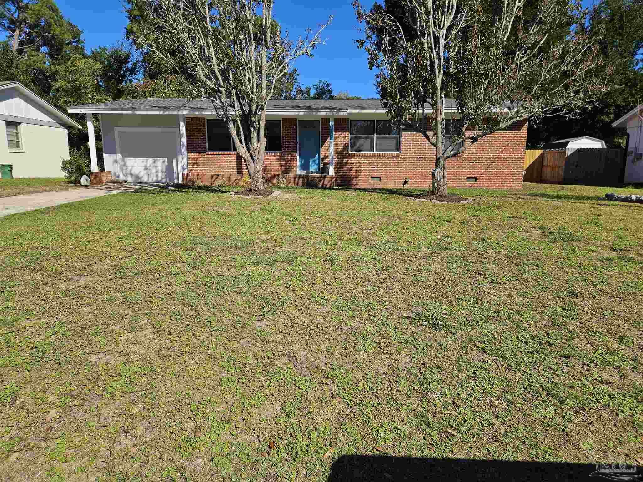 Property Photo:  3820 Forest Glen Dr  FL 32504 