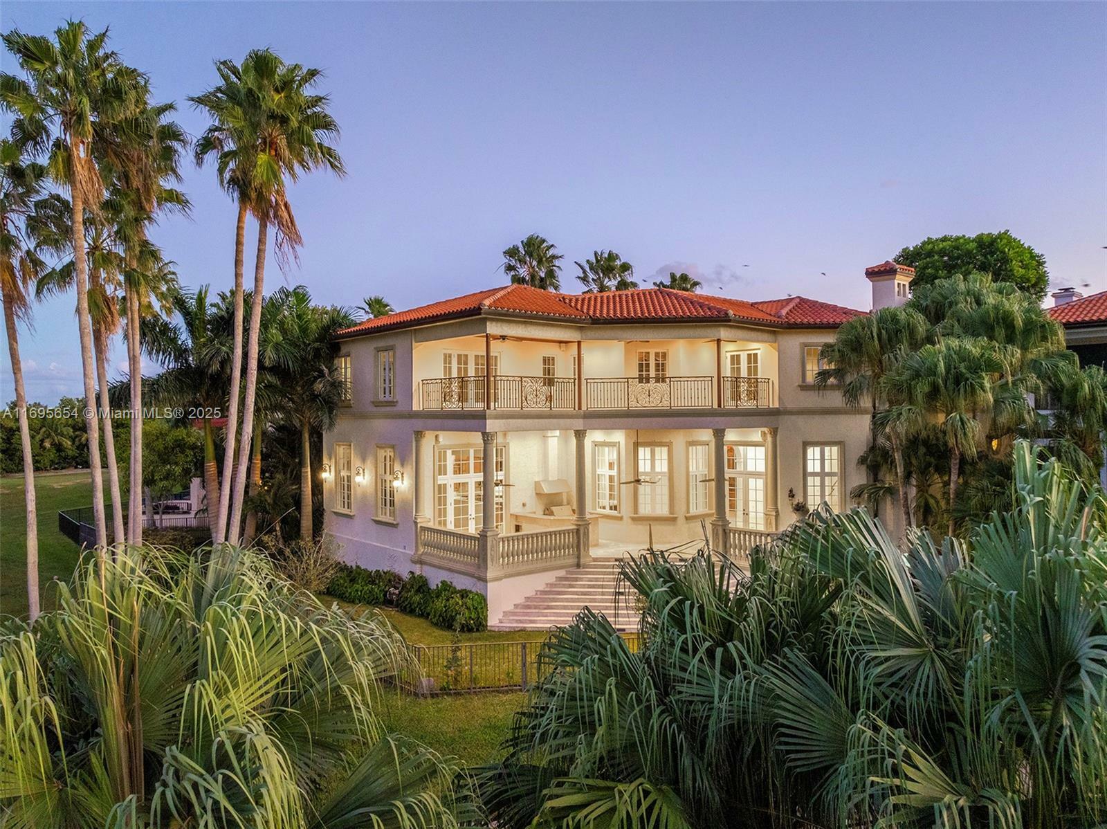 13671 Deering Bay Dr  Coral Gables FL 33158 photo