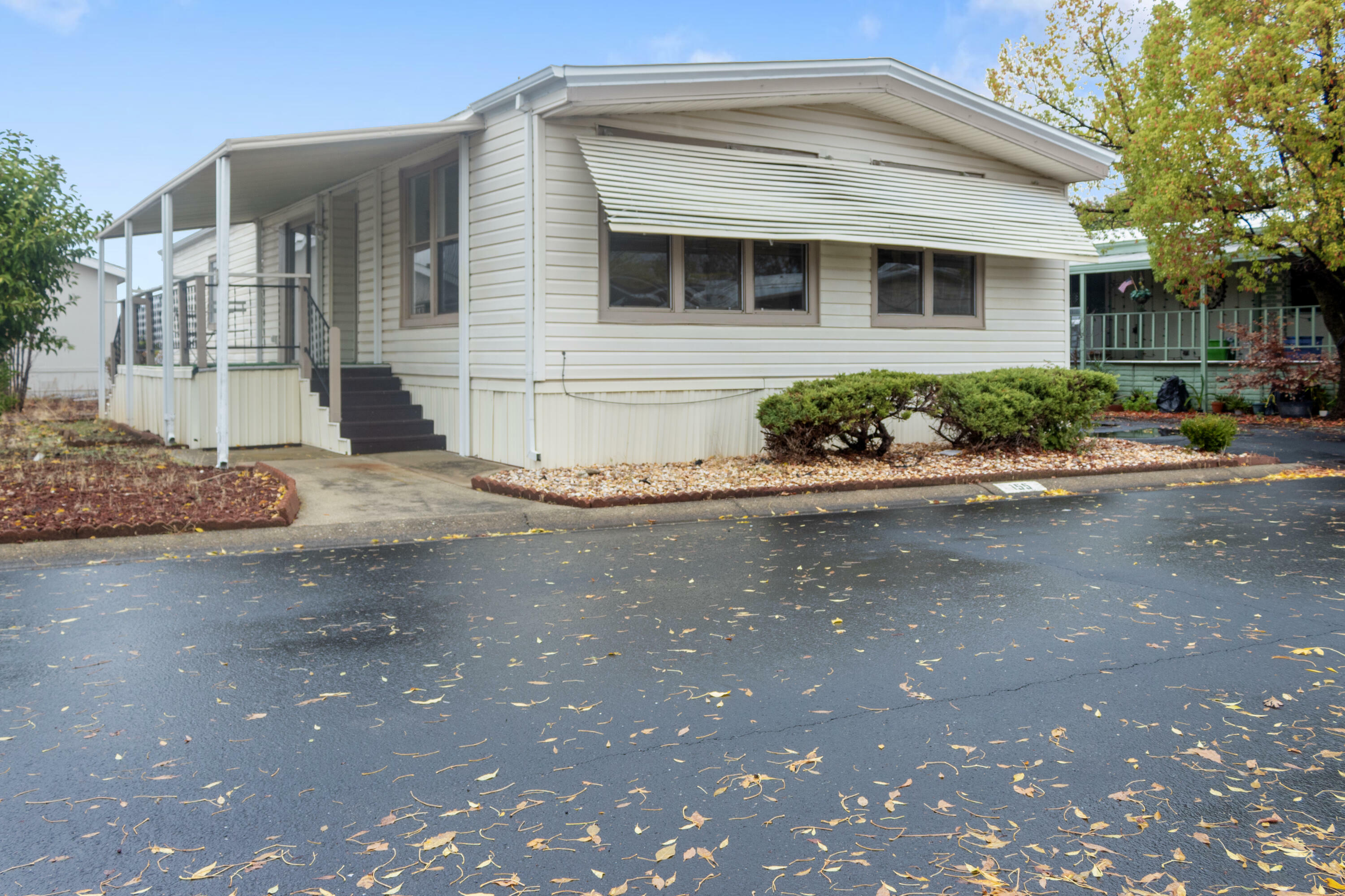 Property Photo: 20350 Hole In One Drive CA 96002