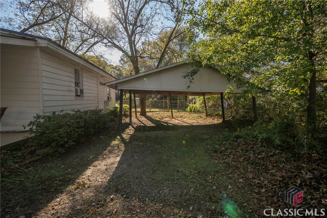 Property Photo:  465 N Main Street  GA 30683 