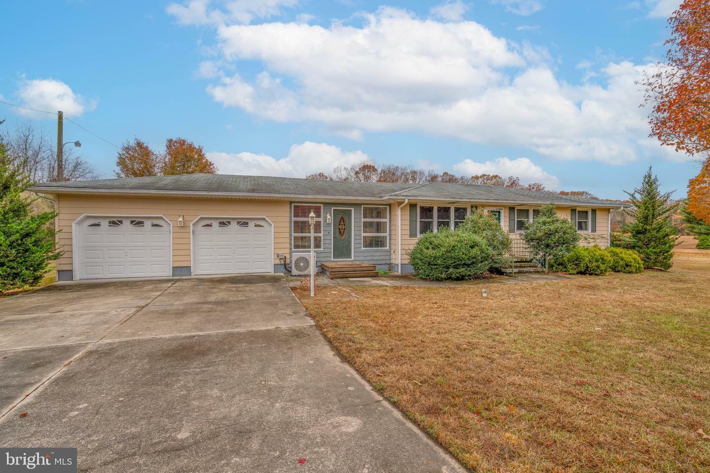 Property Photo: 562 Elmer Road NJ 08302