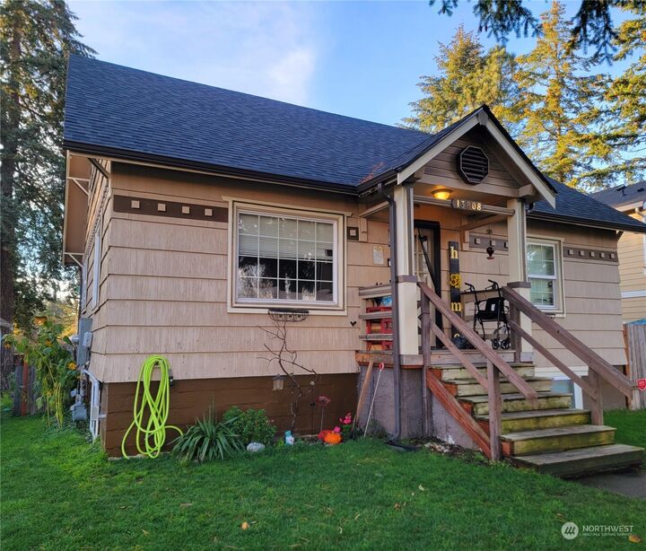 Property Photo: 13808 & 13804 C Street S WA 98444