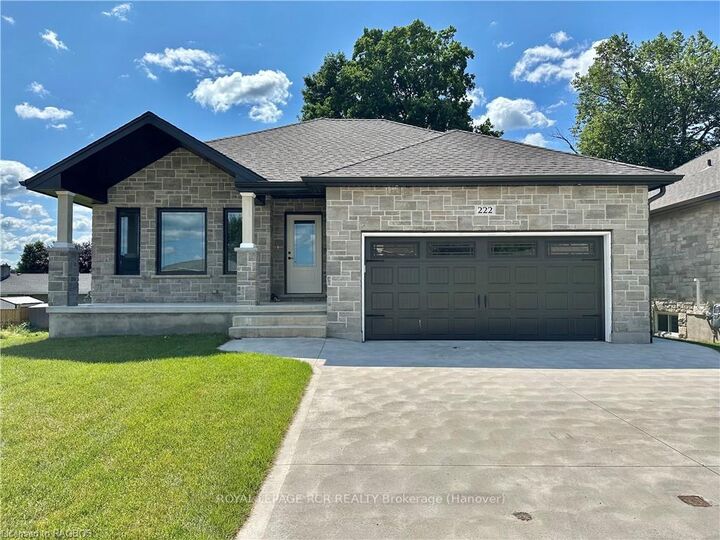 222 16th Avenue Crescent N/A  Hanover ON N4N 3V3 photo
