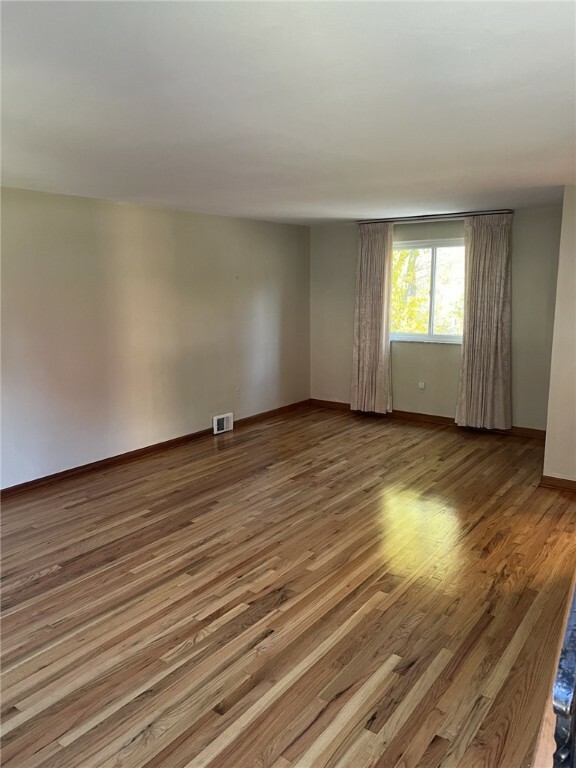 Property Photo: 221 Sharon Dr PA 15221