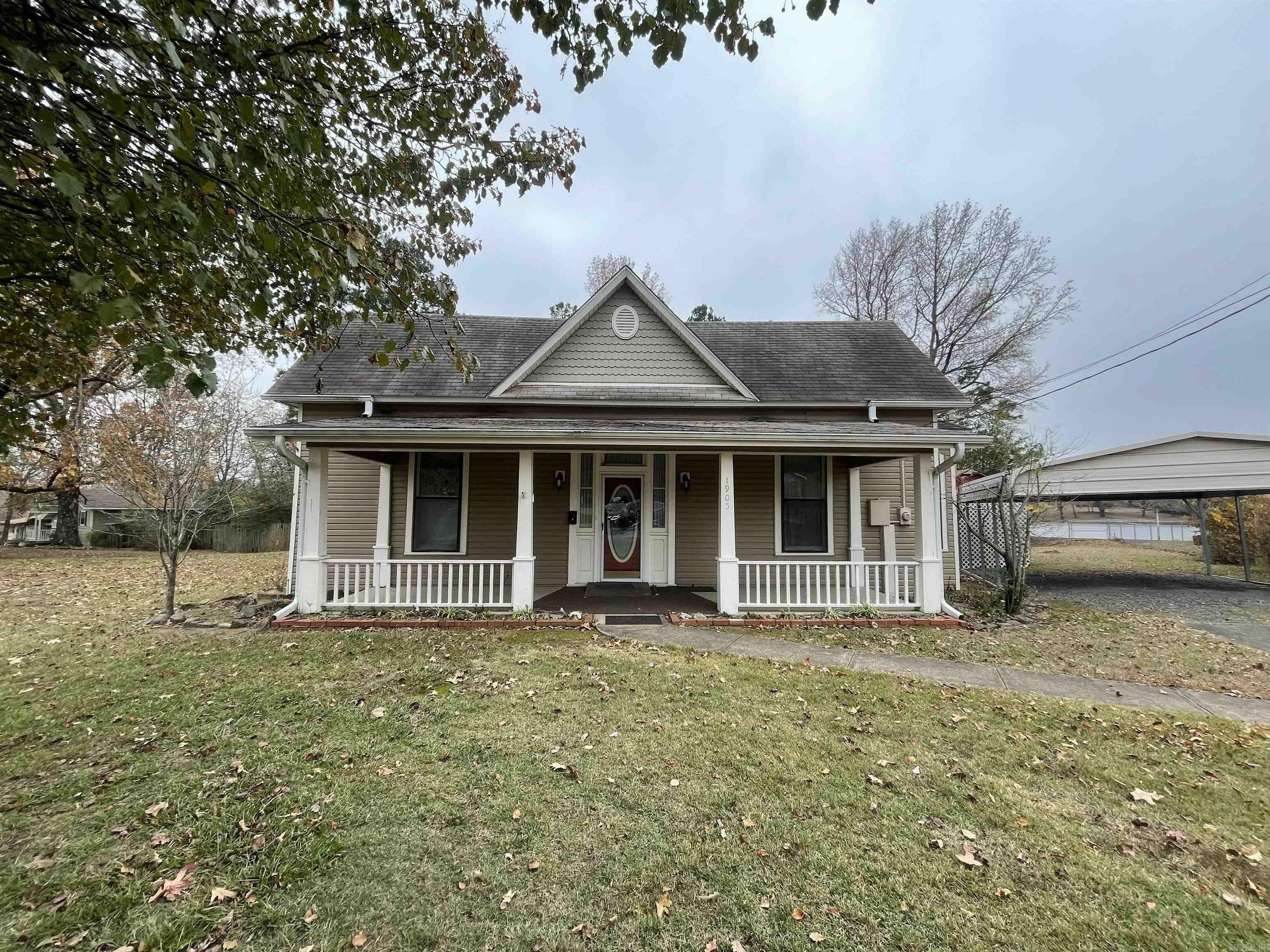 Property Photo:  1905 Bethesda  AR 71953 