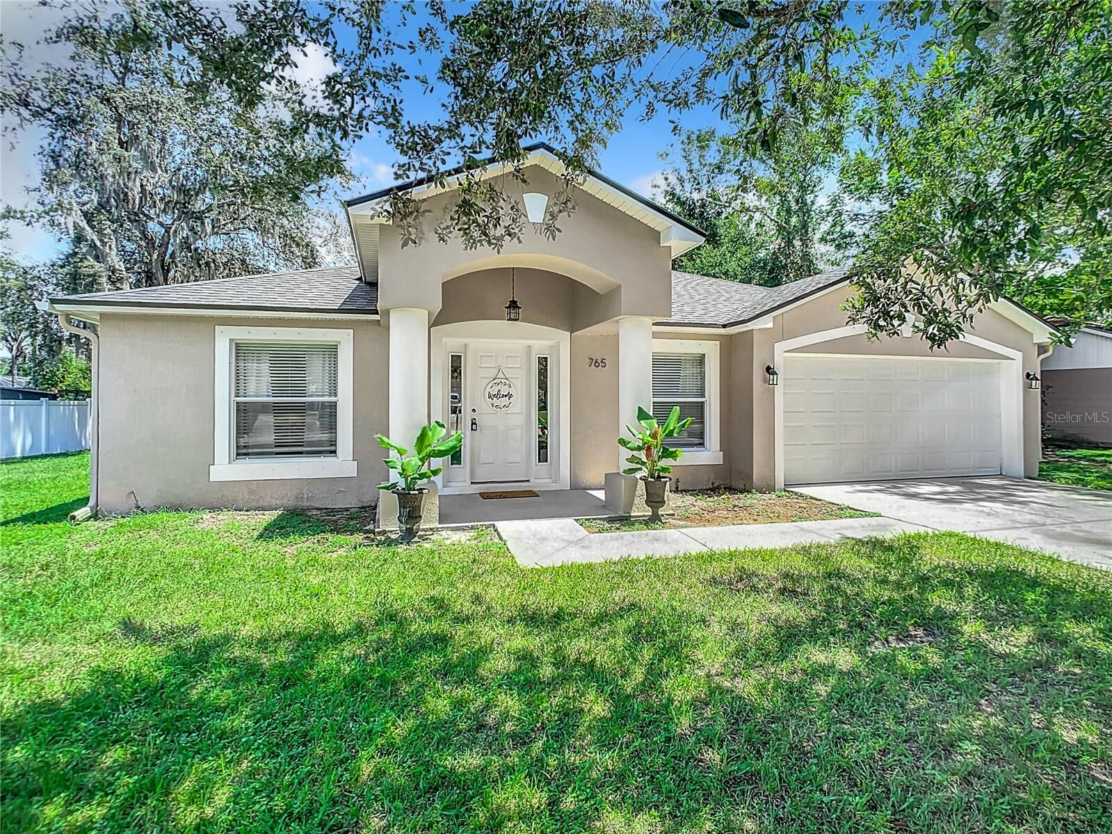 Property Photo:  765 Shafton Avenue  FL 32738 