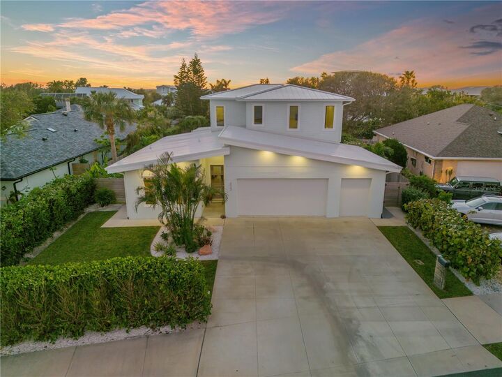 2022 N Peninsula Avenue  New Smyrna Beach FL 32169 photo