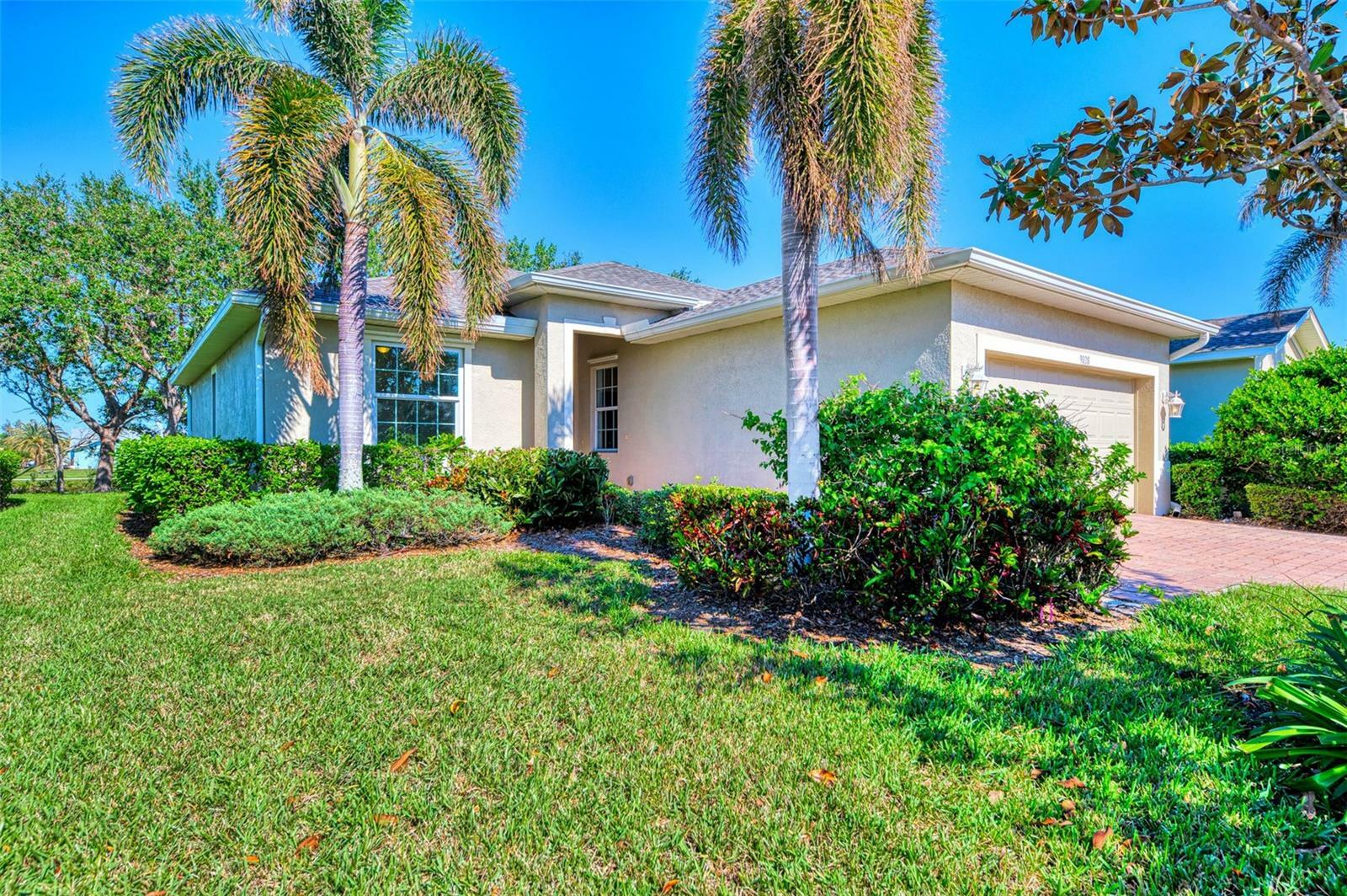 Property Photo:  9028 Coachman Drive  FL 34293 