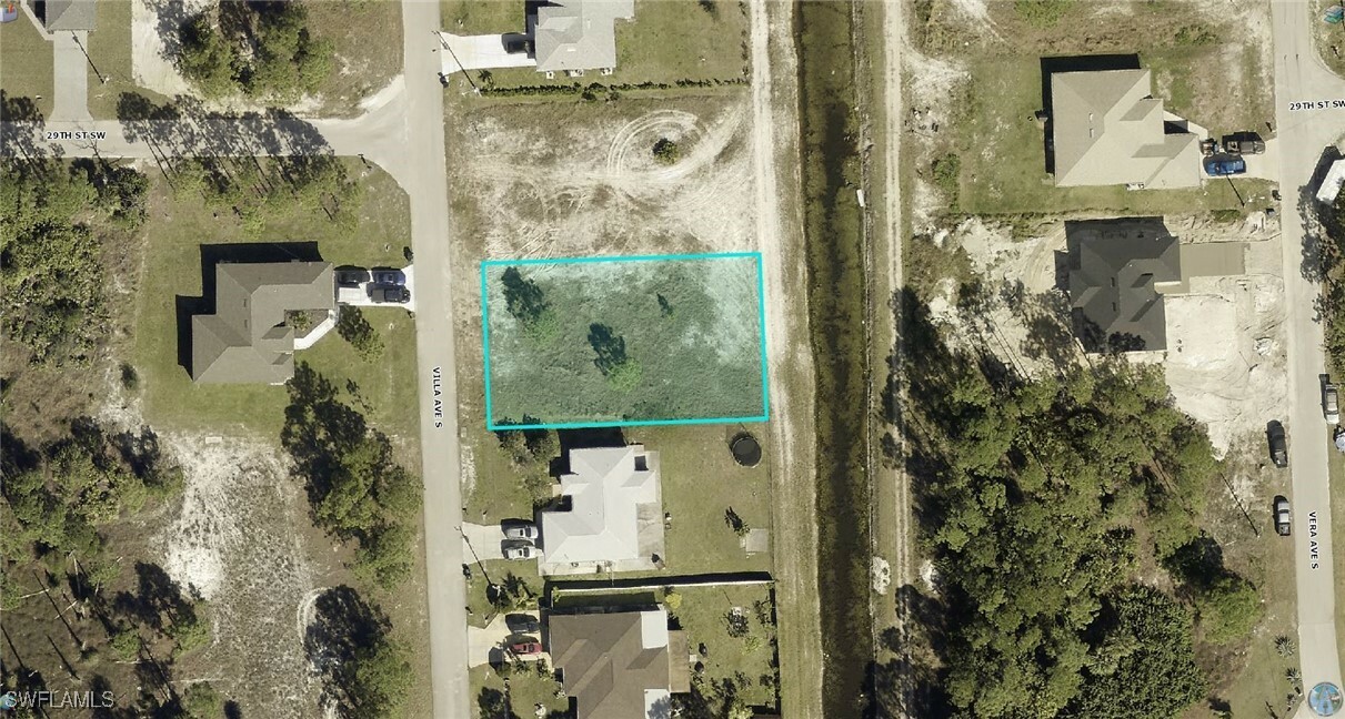 Property Photo:  2903 Villa Avenue S  FL 33976 