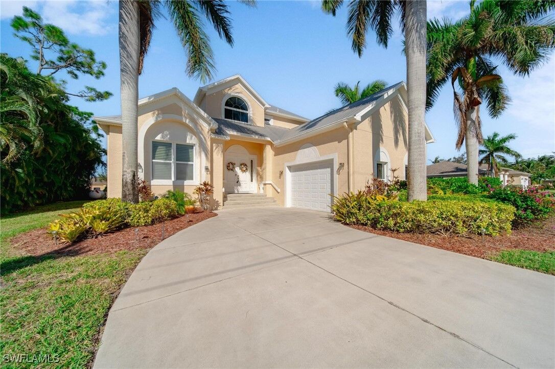 Property Photo: 6681 Dabney Street FL 33966