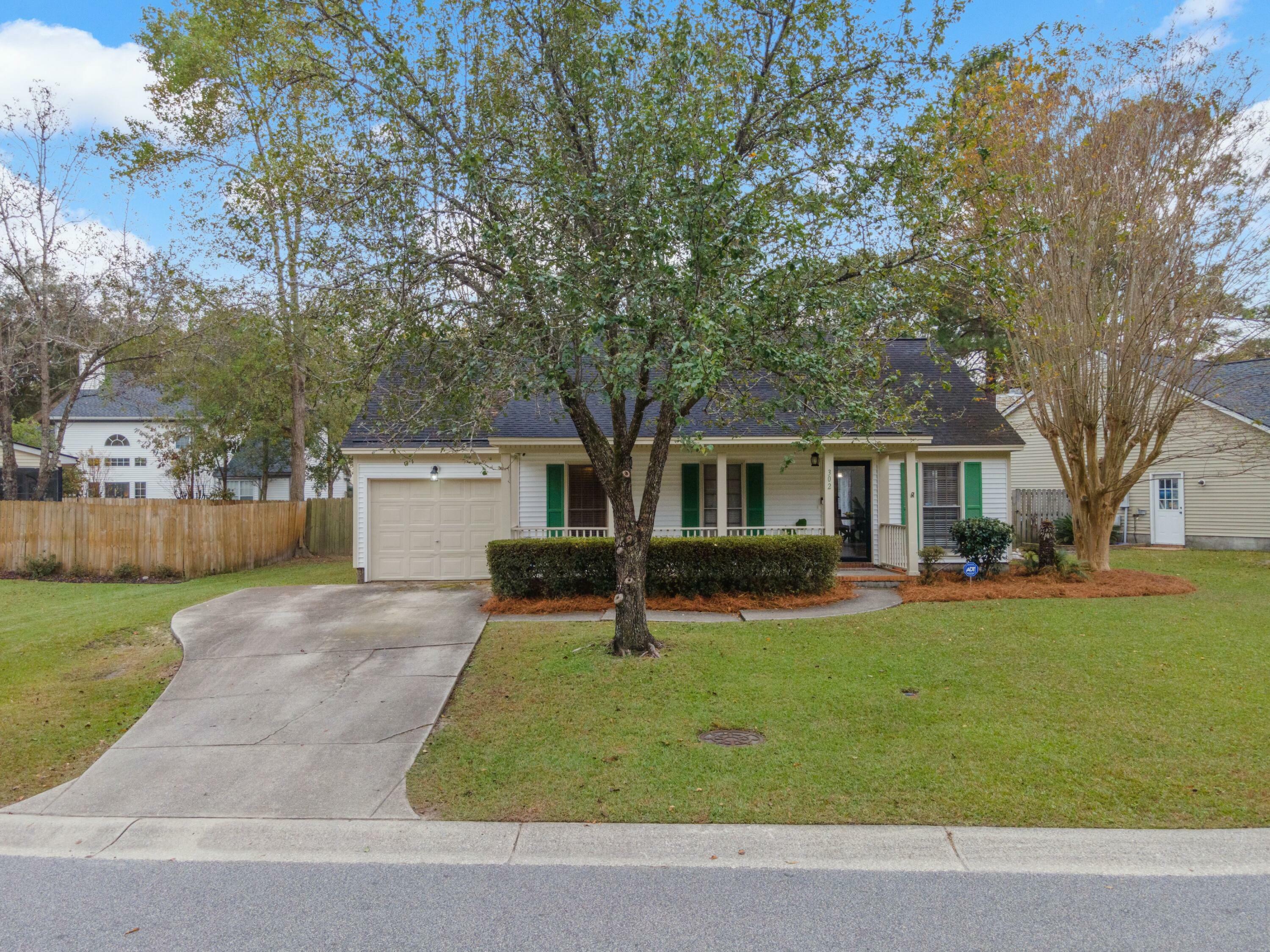 Property Photo:  302 Salterton Street  SC 29485 