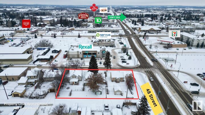 Property Photo:  4802 50 Avenue  AB T7Z 1C4 