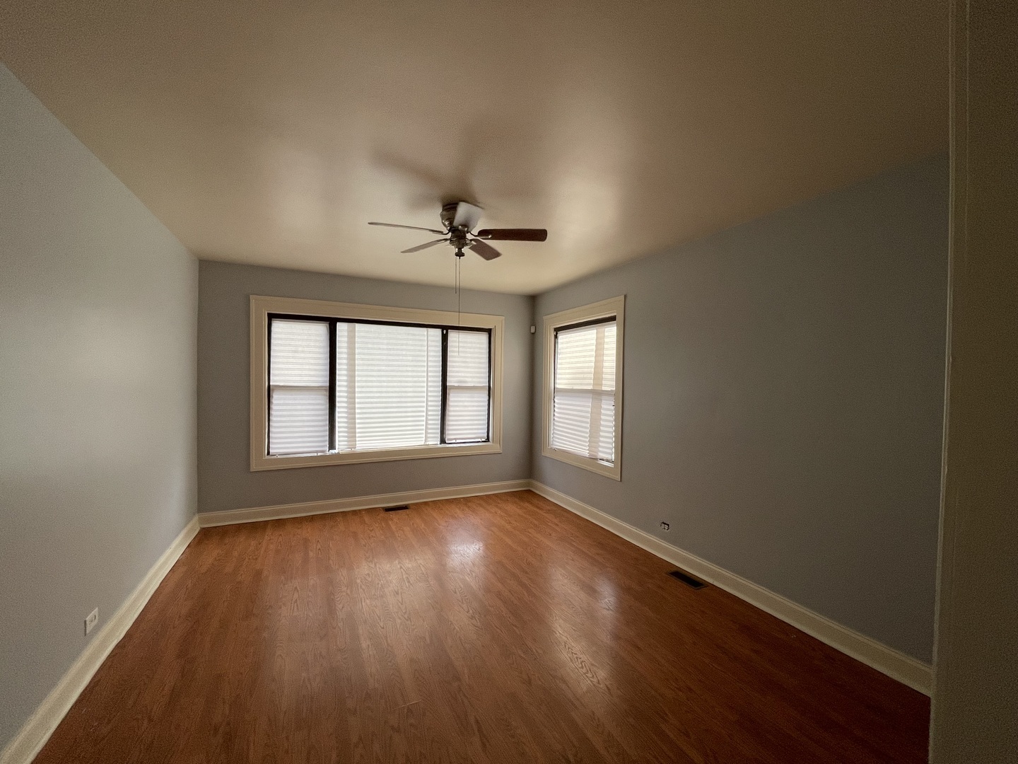 Property Photo:  11248 S Parnell Avenue  IL 60628 
