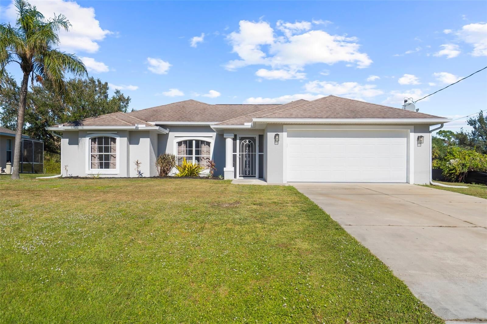 Property Photo: 4467 Cinderella Circle FL 34286