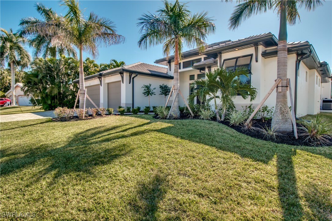 Property Photo:  1720 SW 50th Terrace  FL 33914 