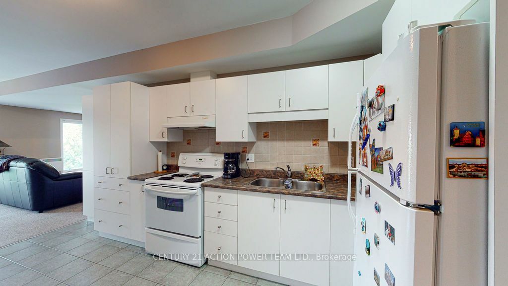 Property Photo:  6811 Notre Dame St  ON K1C 1H4 