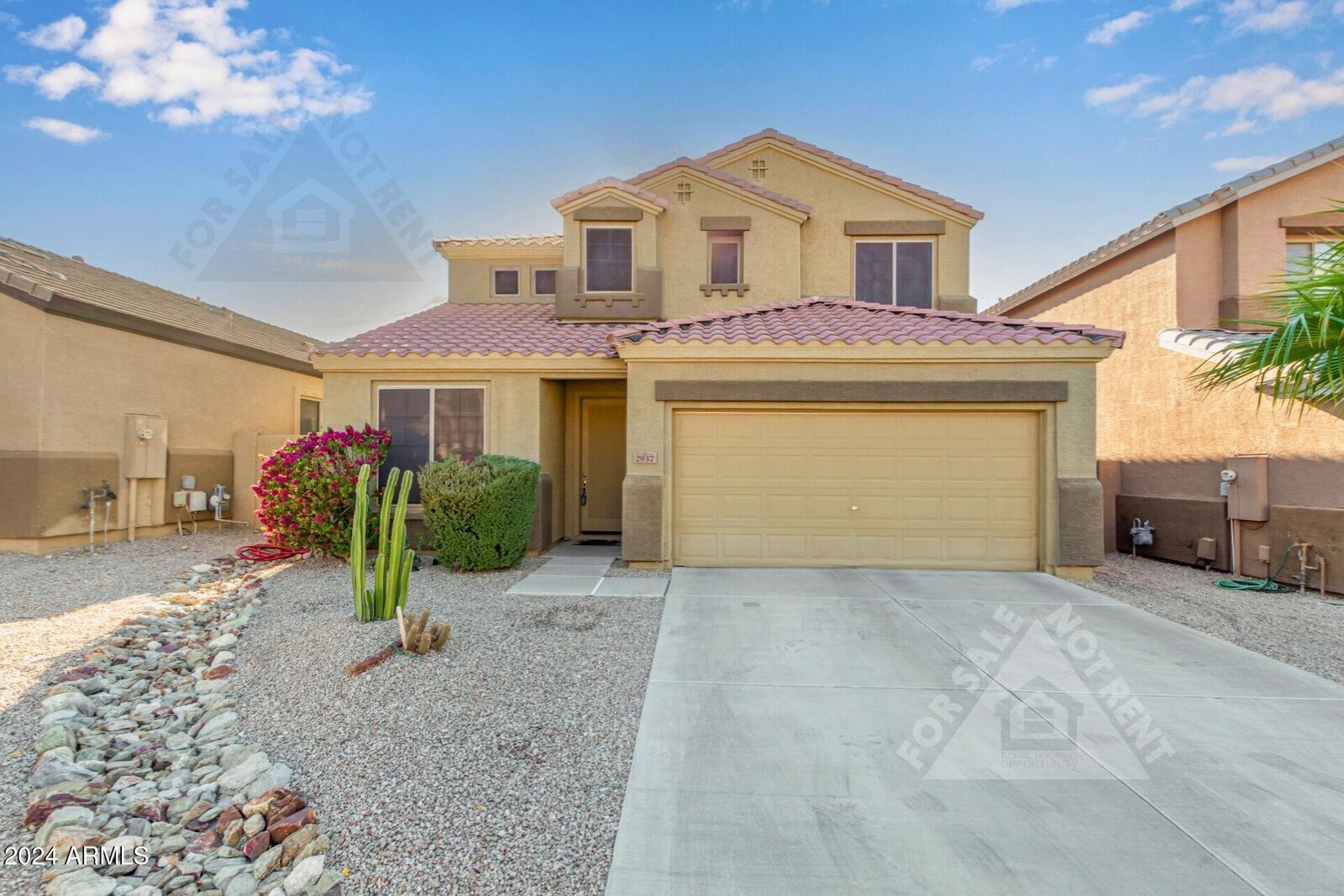 Property Photo: 2937 W Silver Fox Way AZ 85045