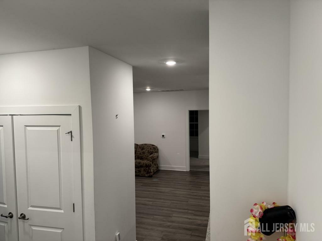 Property Photo:  1018 Vanderbergh Boulevard  NJ 08831 