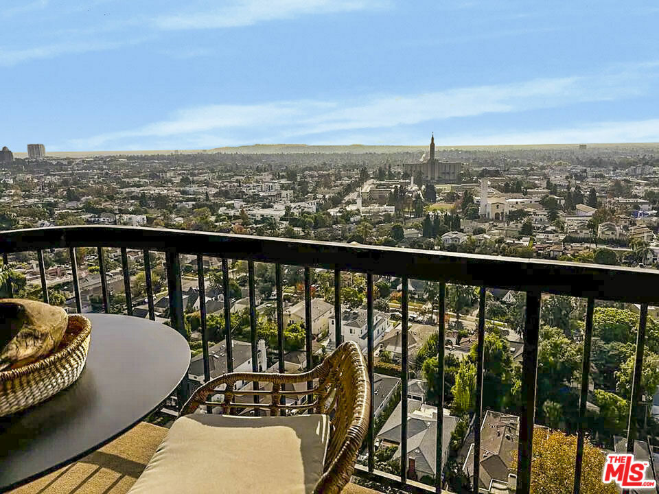 Property Photo:  10790   Wilshire Blvd 1603  CA 90024 