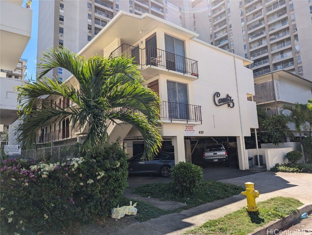 Property Photo:  433 Pau Street  HI 96815 